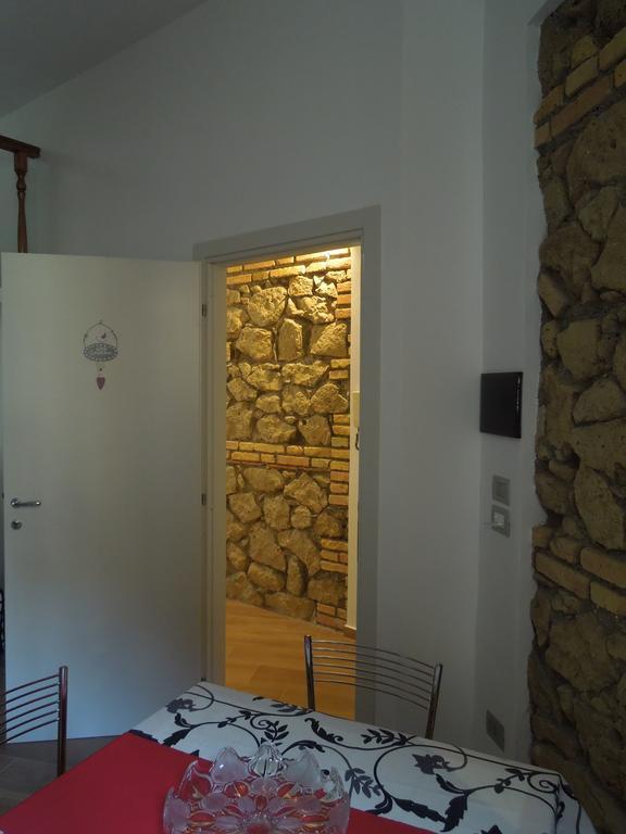 A Casa Di Lucia Ferienhaus *